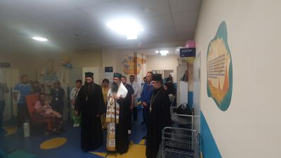 Негово Светейшество Българският патриарх Даниил посети малките пациенти в "Пирогов" на 1-ви юни