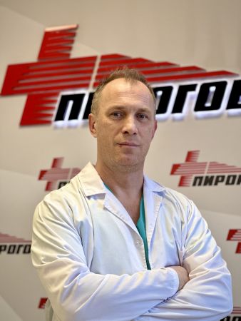 д-р Кирил Боянов Янев