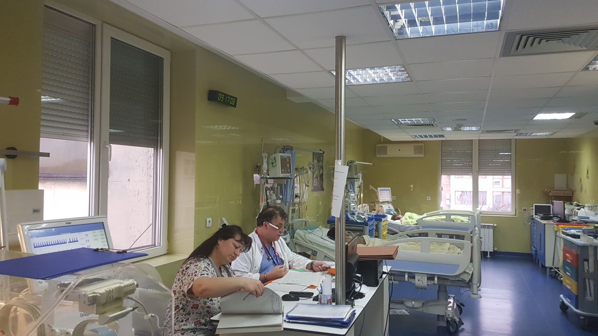 Пациенти от цялата страна с тежки усложнения от грип в  детските хирургия и реанимация на „Пирогов”