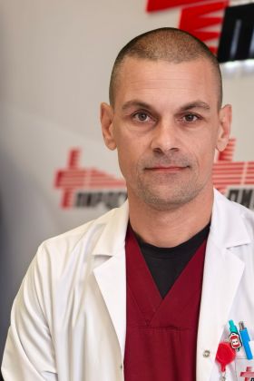 Доц. д-р Иван Чакъров