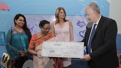 Съпругата на президента на Индия дари 10 000 долара на детските клиники в "Пирогов"
