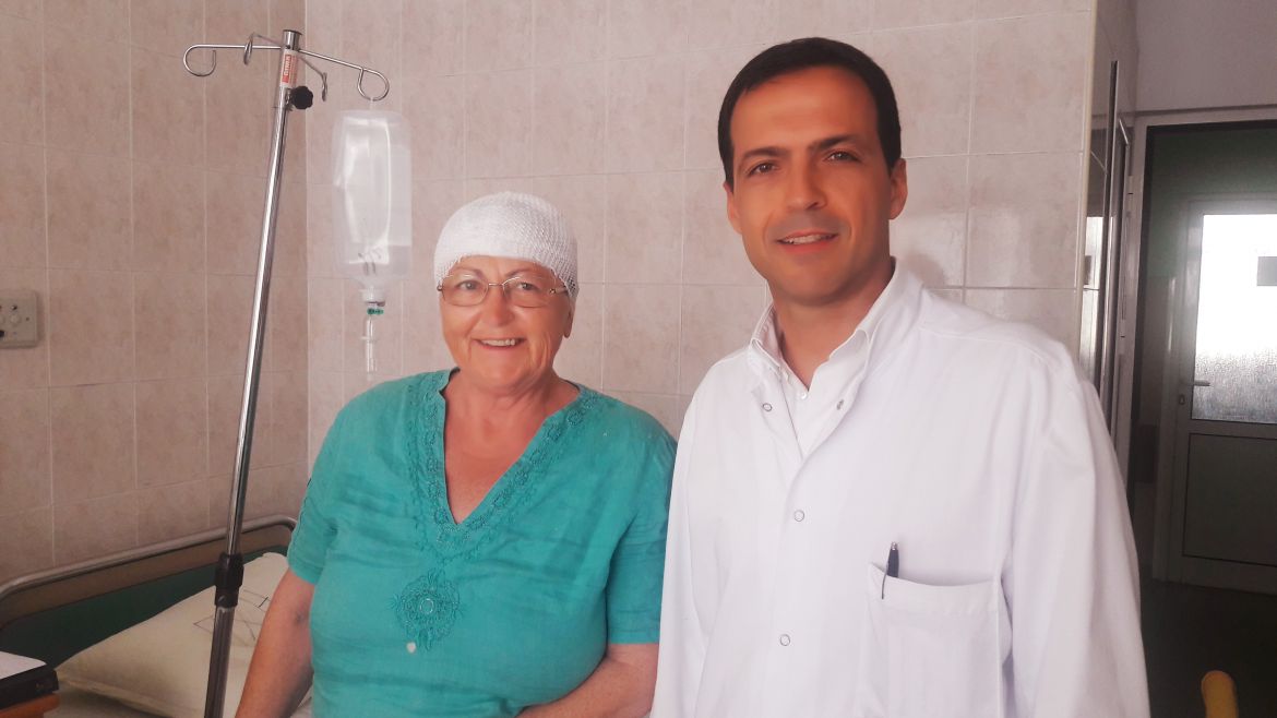 Неврохирургът от „Пирогов” доц. Венелин Герганов спаси жена с мозъчен тумор, която в Аглия получи час за преглед за след 51 седмици