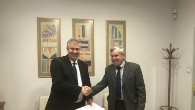 Директорът на "Пирогов"  подписа договор за проектно финансиране с Фонд "Енергийна ефективност и възобновяеми източници" (ФЕЕВИ)