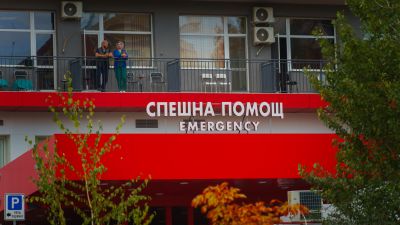 Мъж с нараняване от нож е транспортиран в Спешното отделение на "Пирогов"
